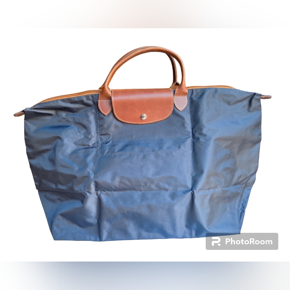EUC Orvis large folding tote nylon & leather, 24"W × 14"H × 8"D